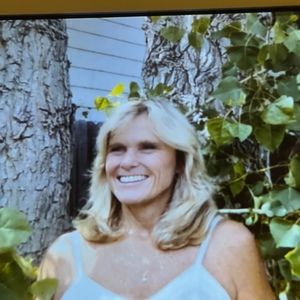 Meet your Posher, Pamela